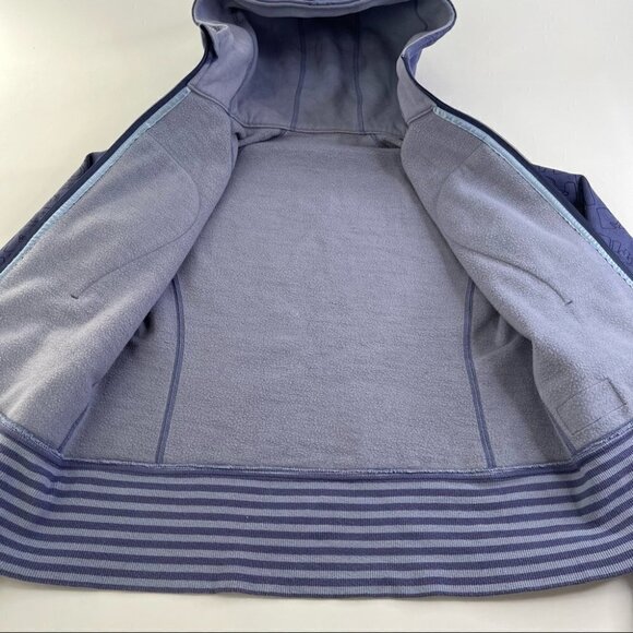 RARE Lululemon Purple Blue Peace Move Graffiti Zipup Limited Ed. Scuba Hoodie - Picture 12 of 16